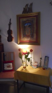 shabbat candle table at JLM